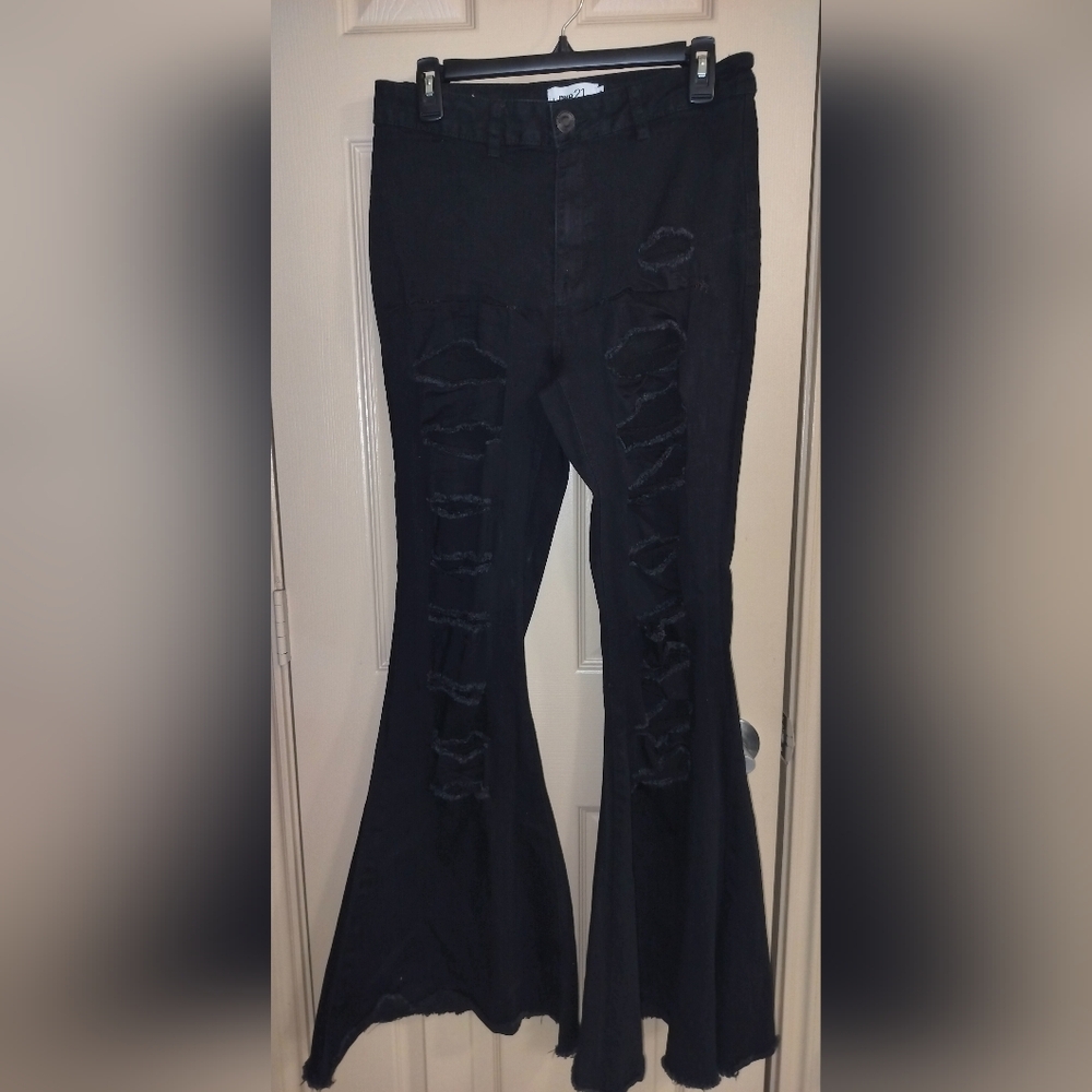 Rue21 Black Distressed Flare Jeans Sz 9